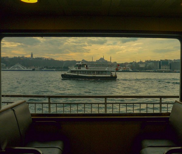 Quelles croisières offrent des ateliers de fabrication de tissus en laine en Écosse?